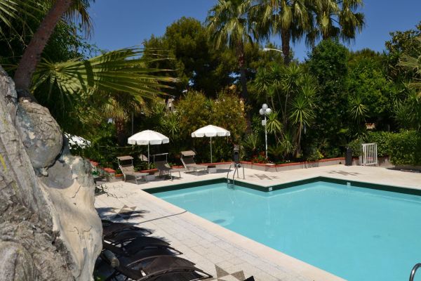 Villa (Bisceglie)